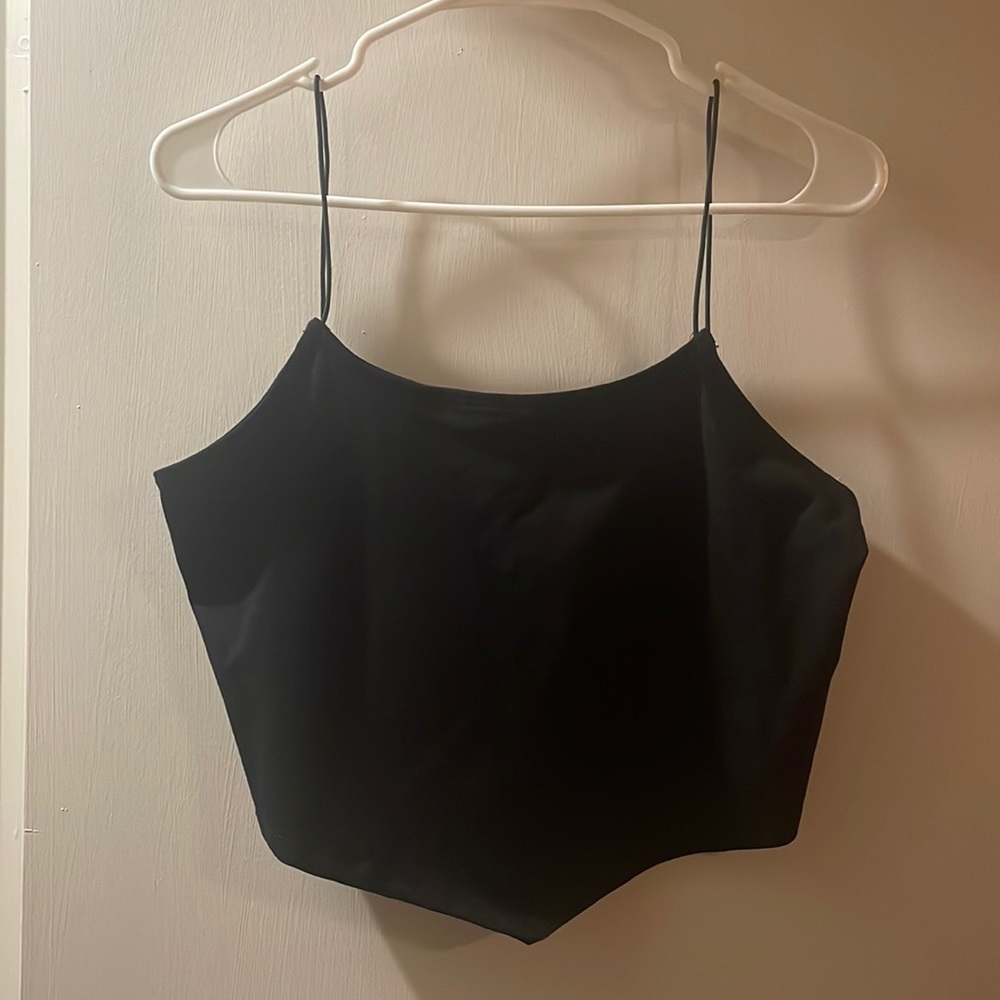 Black crop top